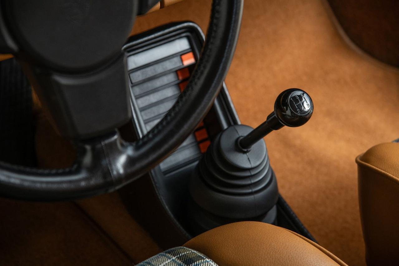 1976 Porsche 911 Carrera 2.7 MFI