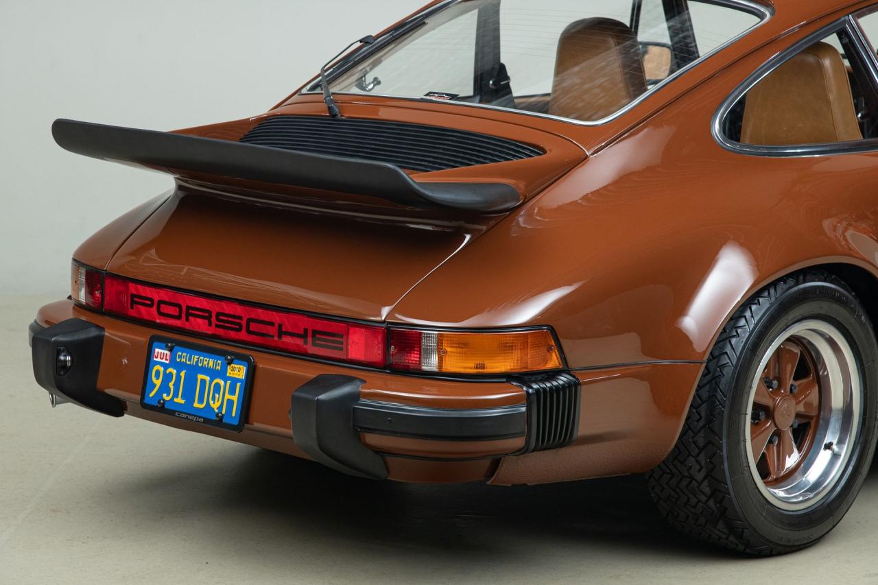 1976 Porsche 911 Carrera 2.7 MFI