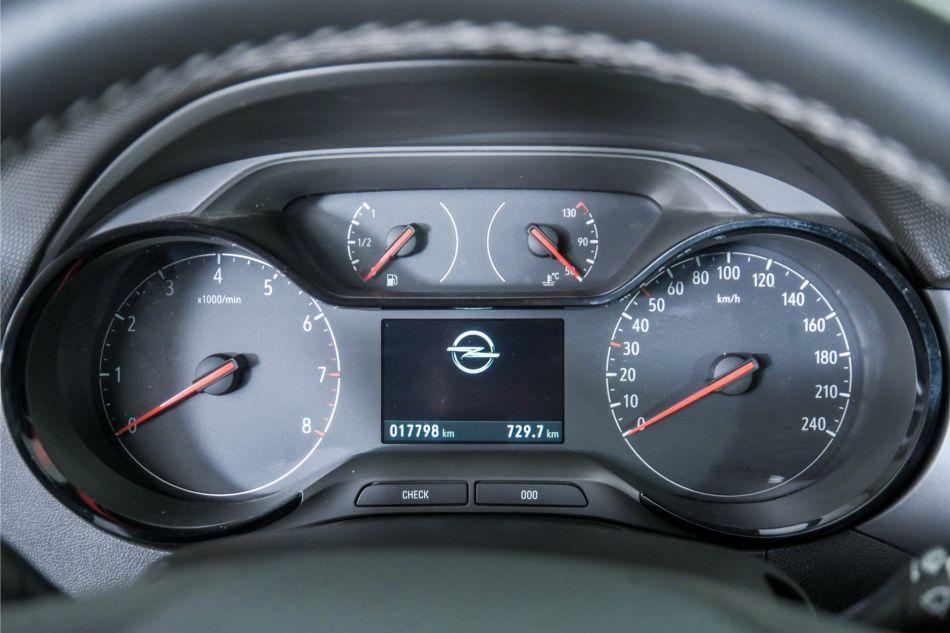 2020 Opel Crossland X