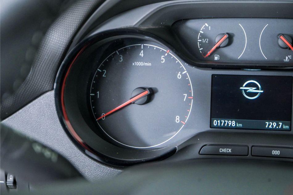 2020 Opel Crossland X