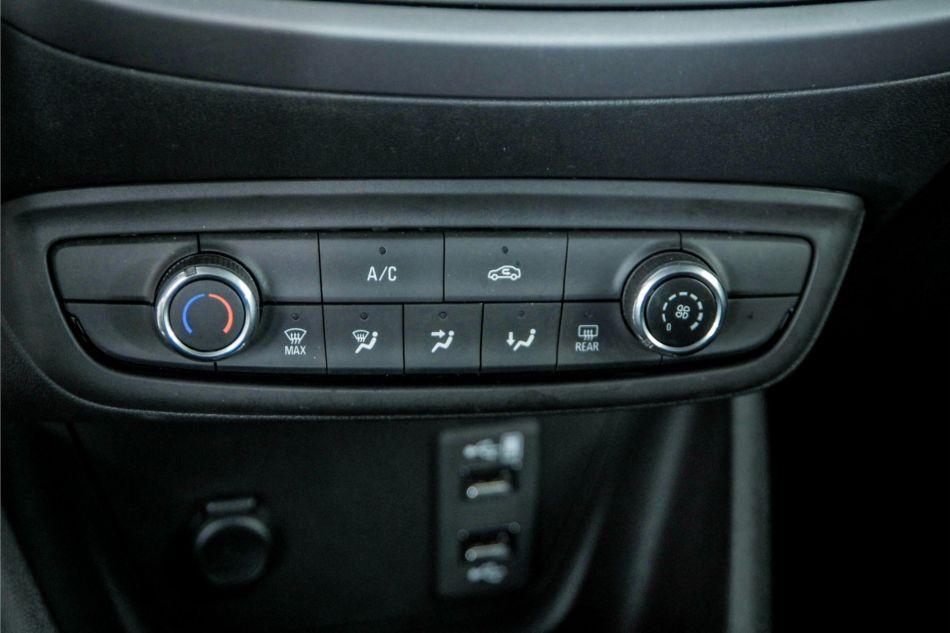 2020 Opel Crossland X