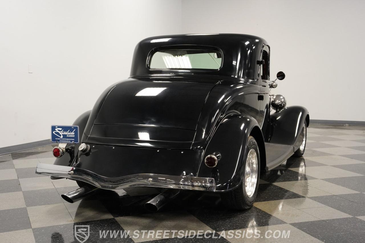1934 Ford 3-Window Coupe