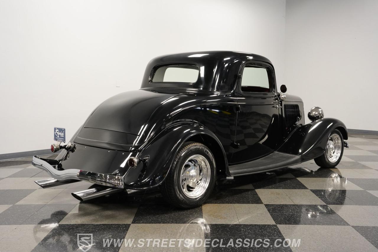 1934 Ford 3-Window Coupe