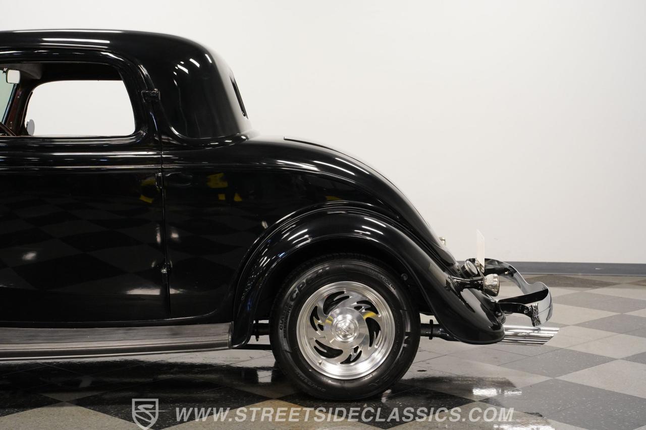 1934 Ford 3-Window Coupe