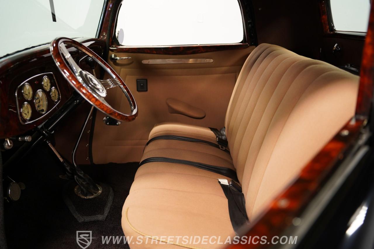 1934 Ford 3-Window Coupe