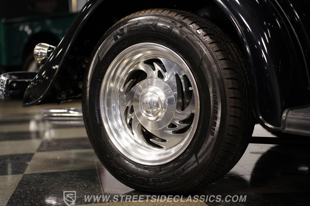 1934 Ford 3-Window Coupe