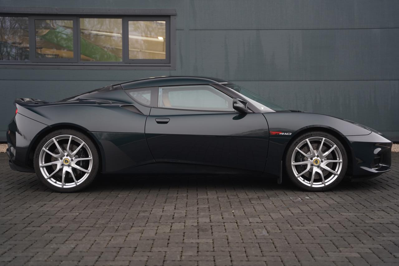 2021 Lotus Evora 