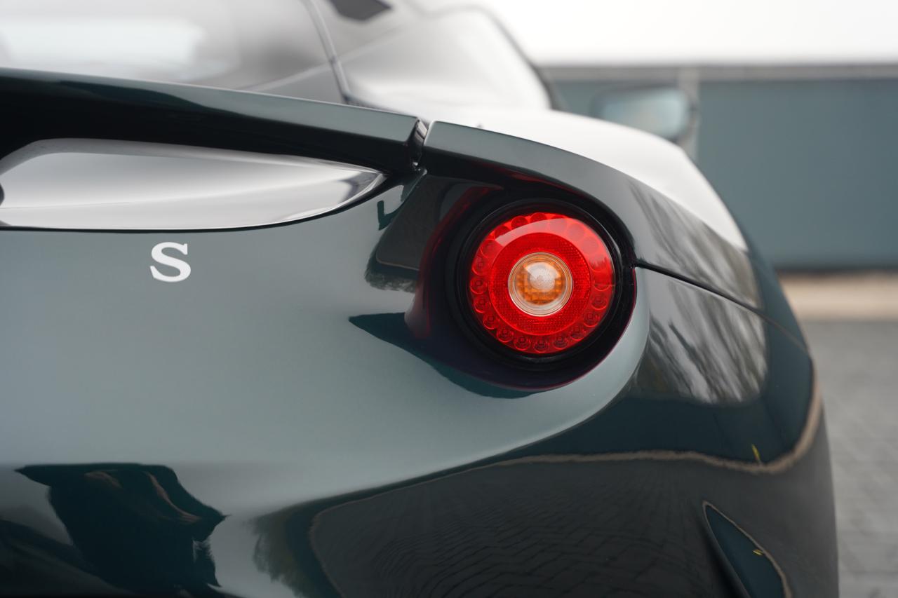 2021 Lotus Evora 
