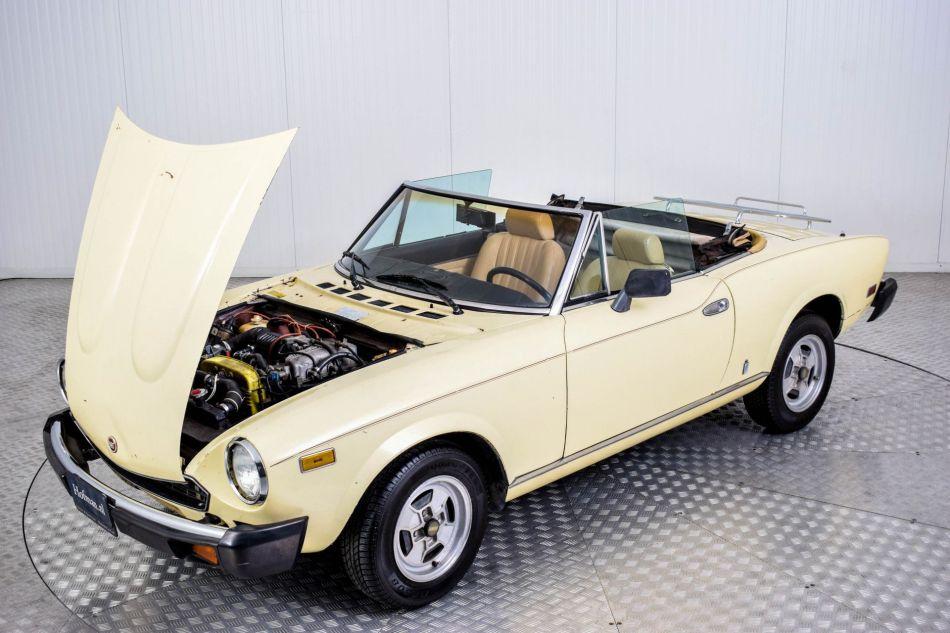 1980 Fiat 124 Spider