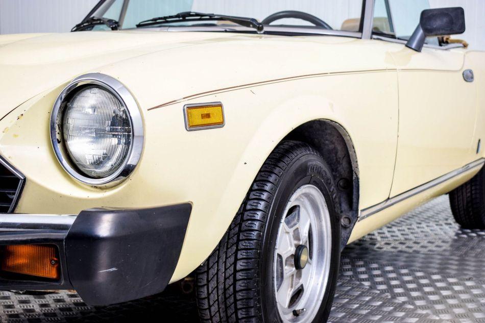 1980 Fiat 124 Spider
