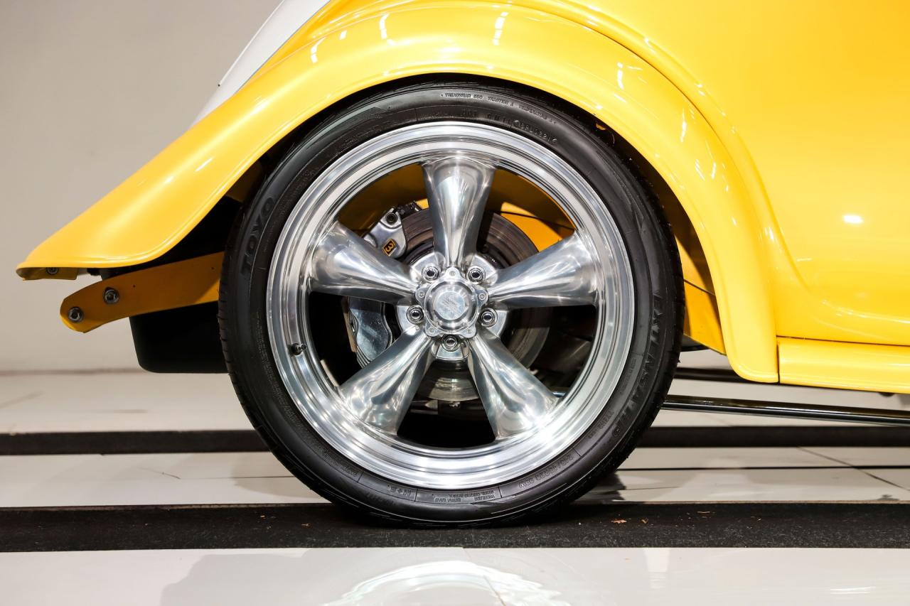 1933 Ford 3 Window Coupe