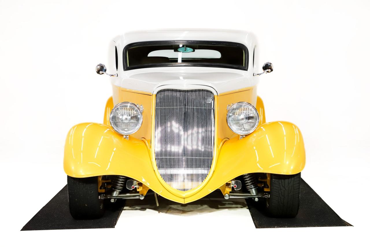 1933 Ford 3 Window Coupe