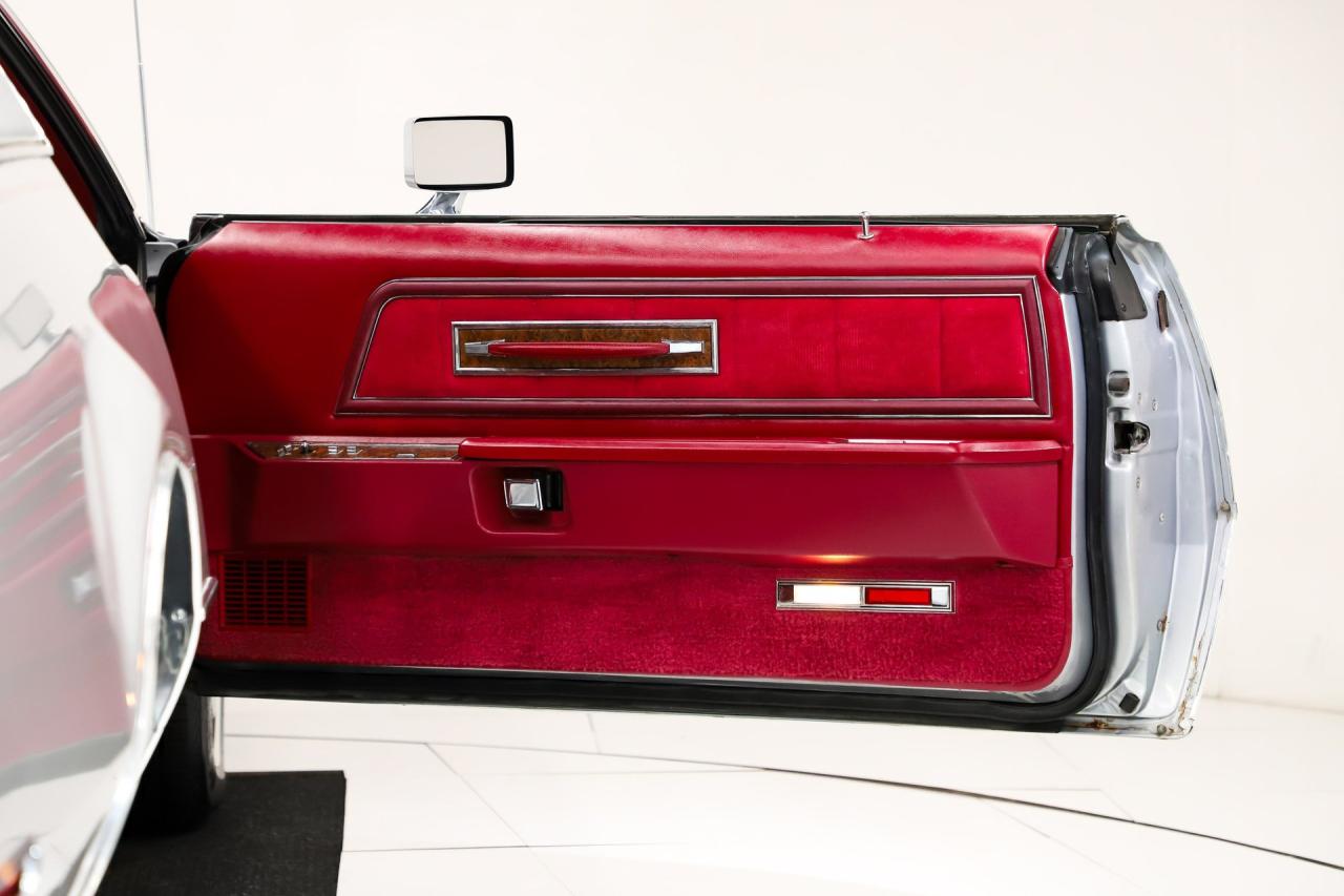 1973 Lincoln Continental MK IV Silver Luxury