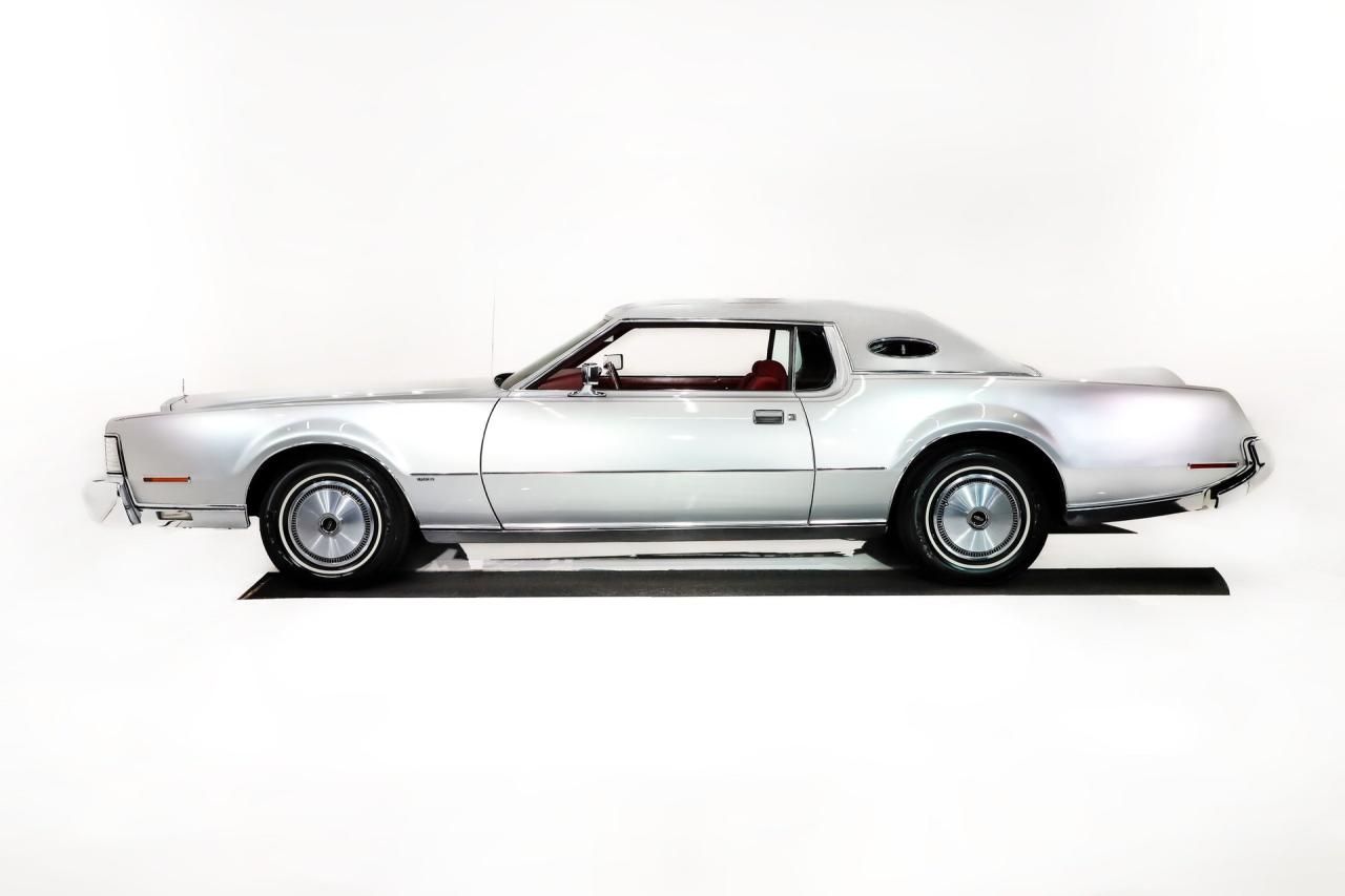 1973 Lincoln Continental MK IV Silver Luxury