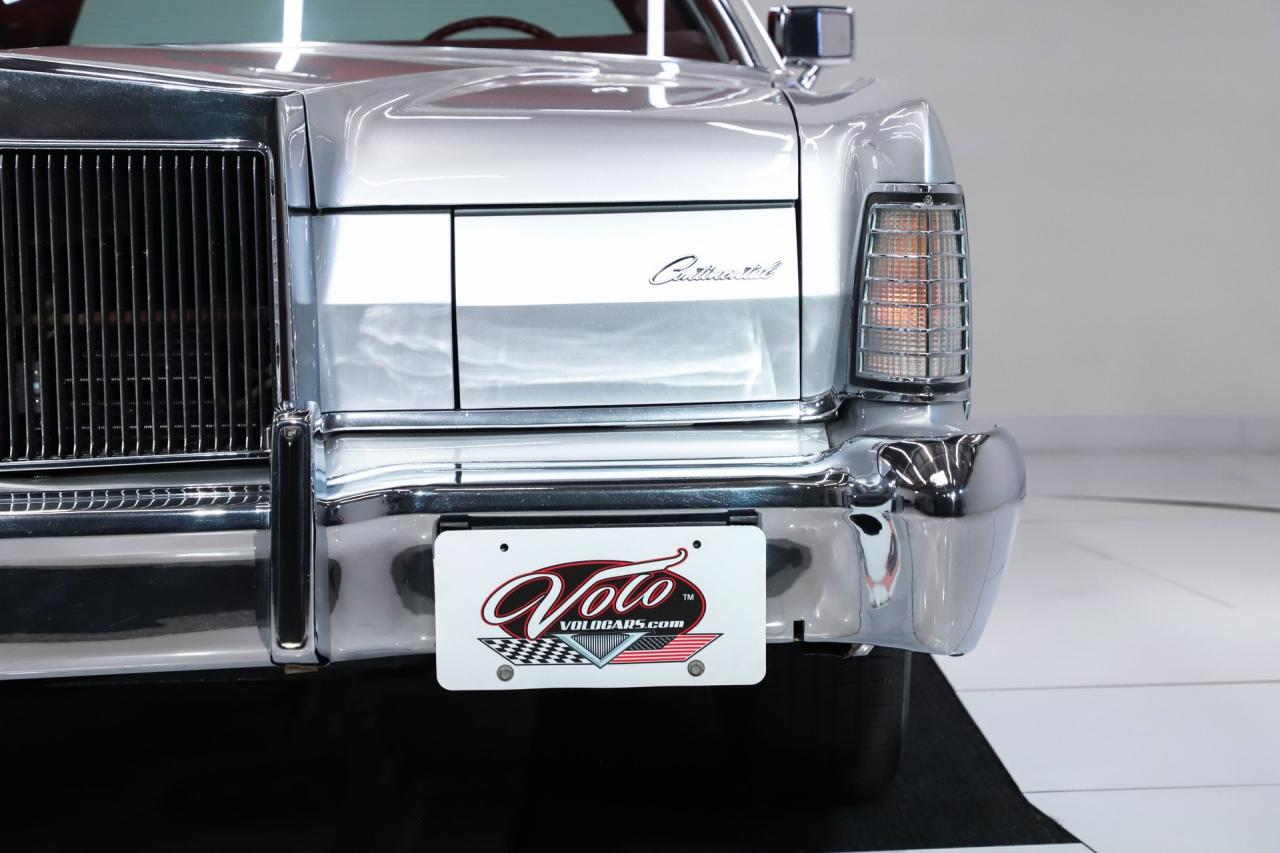 1973 Lincoln Continental MK IV Silver Luxury