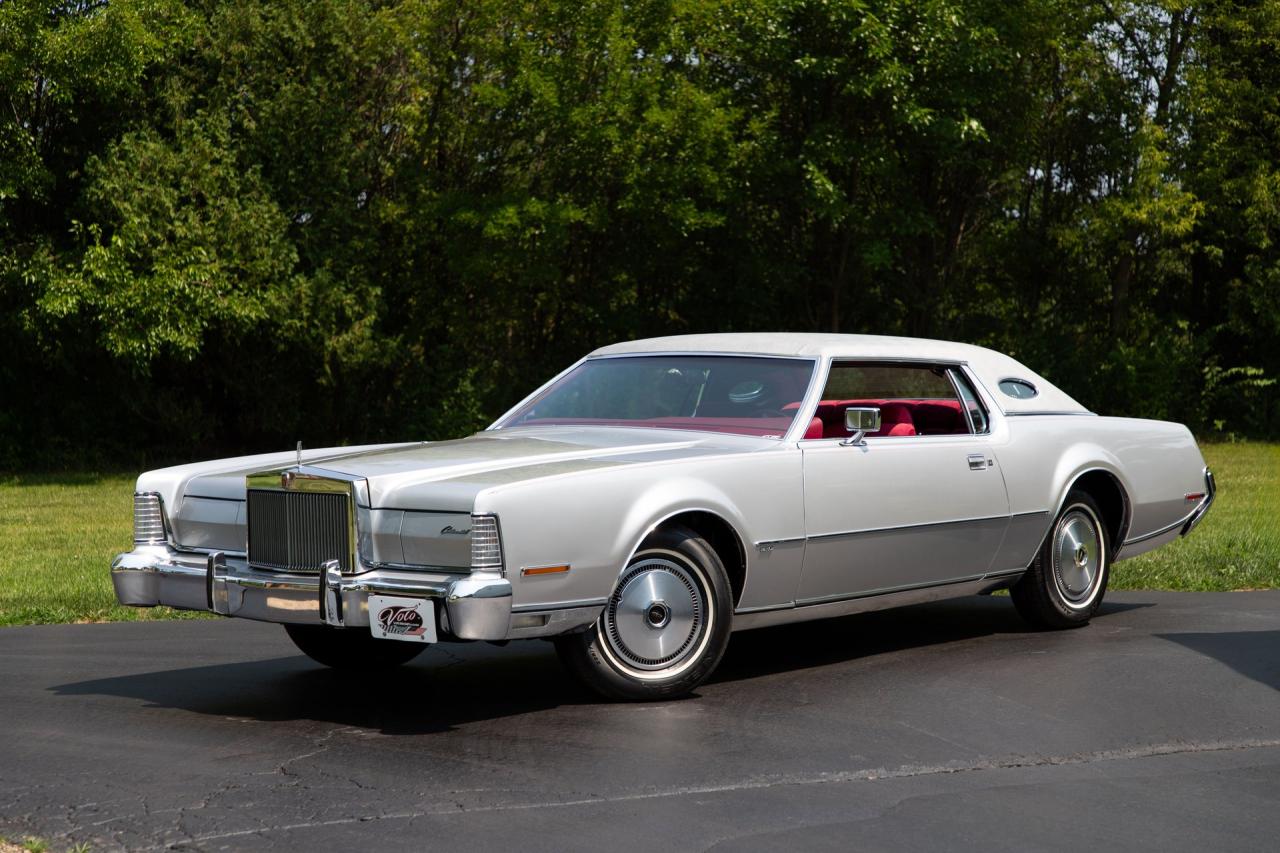 1973 Lincoln Continental MK IV Silver Luxury