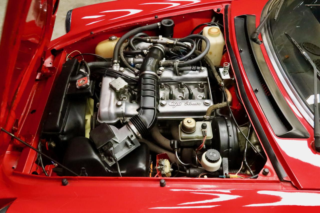 1982 Alfa Romeo 2000 Spider Veloce Trade-in-car