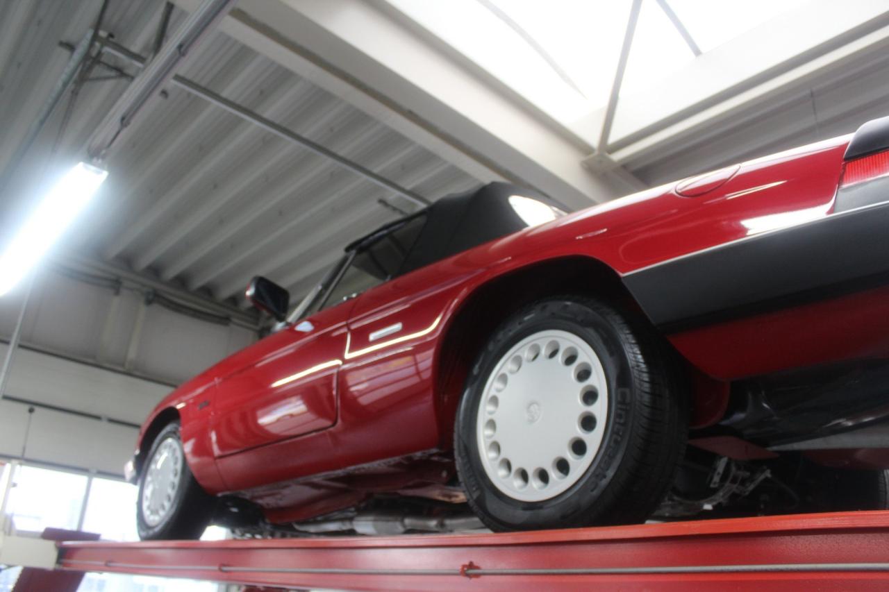 1988 Alfa Romeo Spider 2.0 Graduate