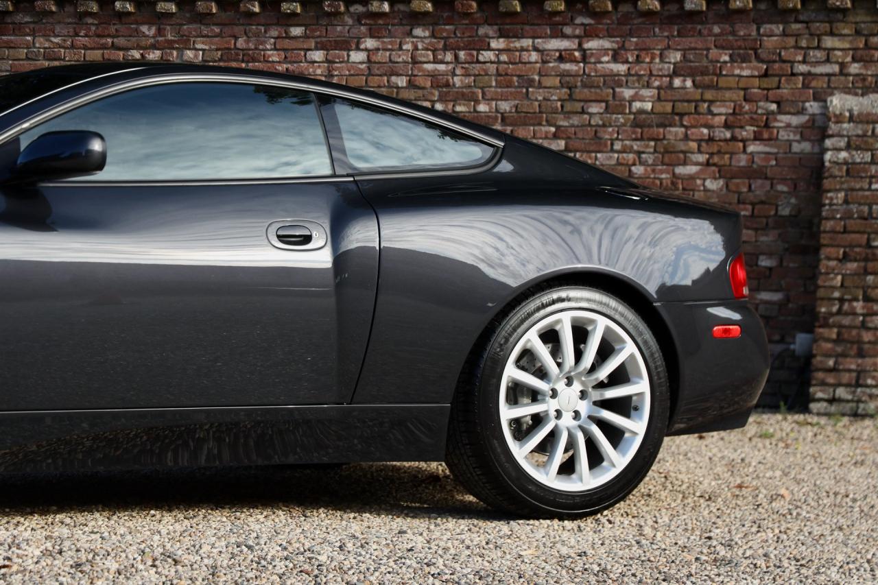 2003 Aston Martin Vanquish 5.9 V12 &ldquo;11.800 Miles&rdquo;