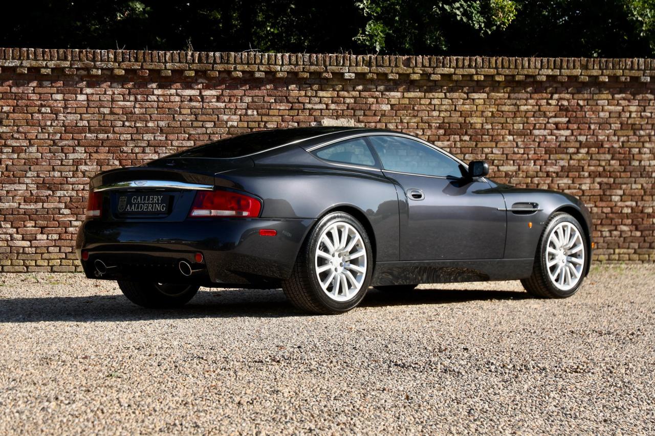 2003 Aston Martin Vanquish 5.9 V12 &ldquo;11.800 Miles&rdquo;