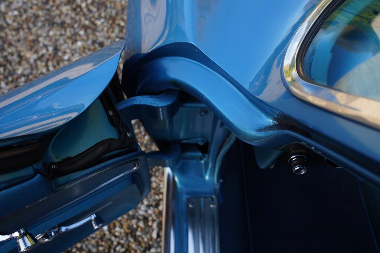 1966 Corvette C2 Sting Ray