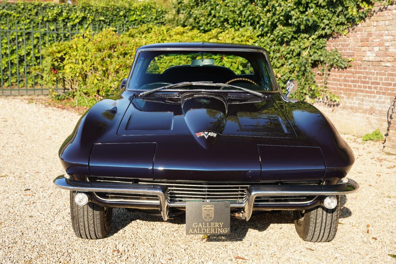1964 Corvette C2 Sting Ray Coup&eacute;