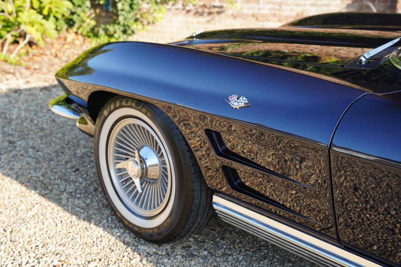 1964 Corvette C2 Sting Ray Coup&eacute;