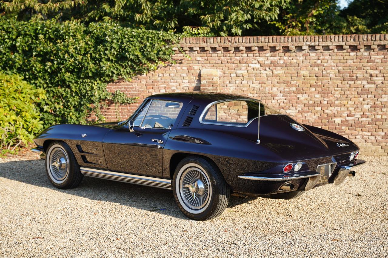 1964 Corvette C2 Sting Ray Coup&eacute;