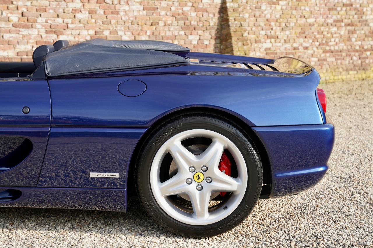 2000 Ferrari F355 Spider F1 &ldquo;15.000 kilometers&rdquo;