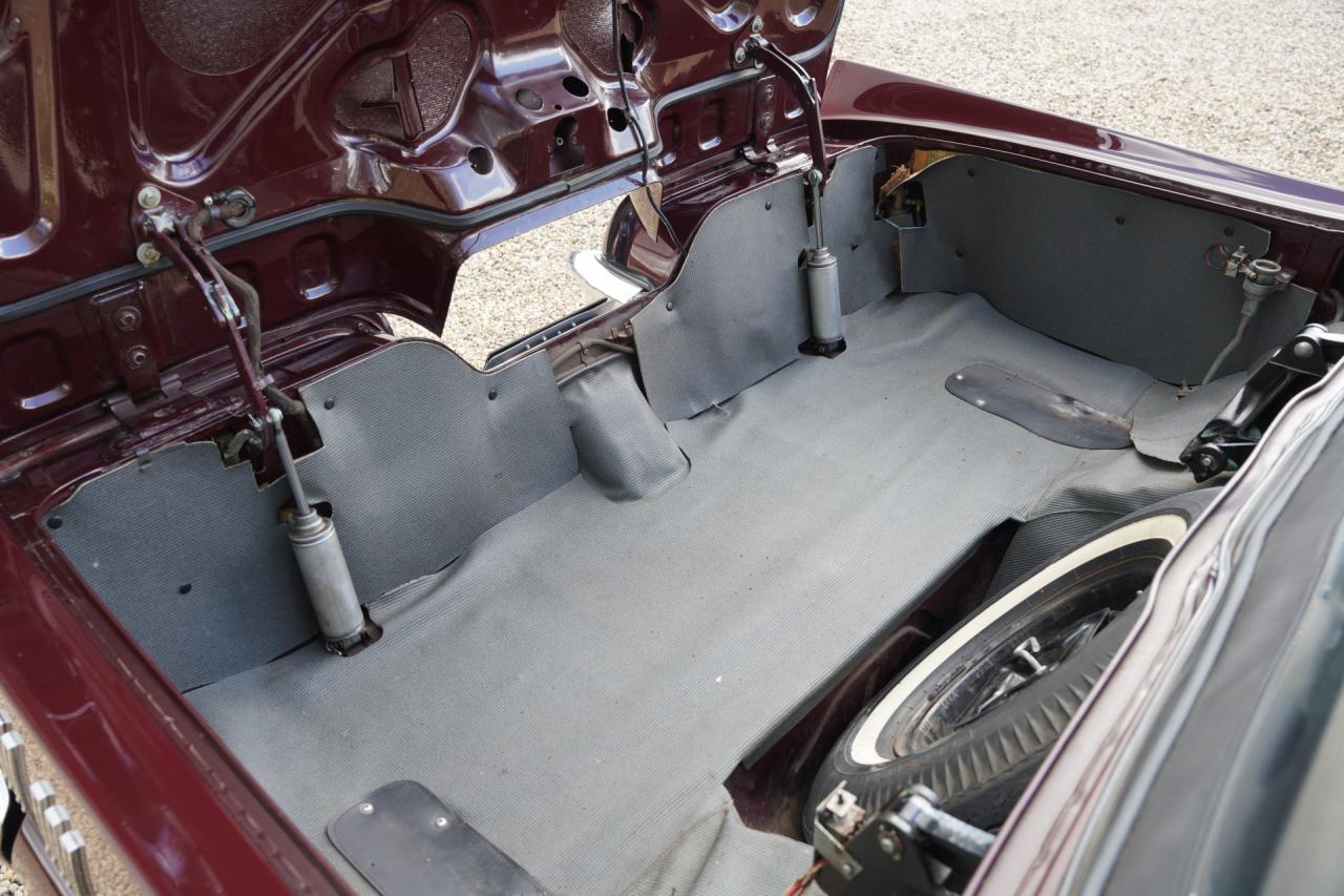 1960 Ford Thunderbird Convertible V8 352 ci