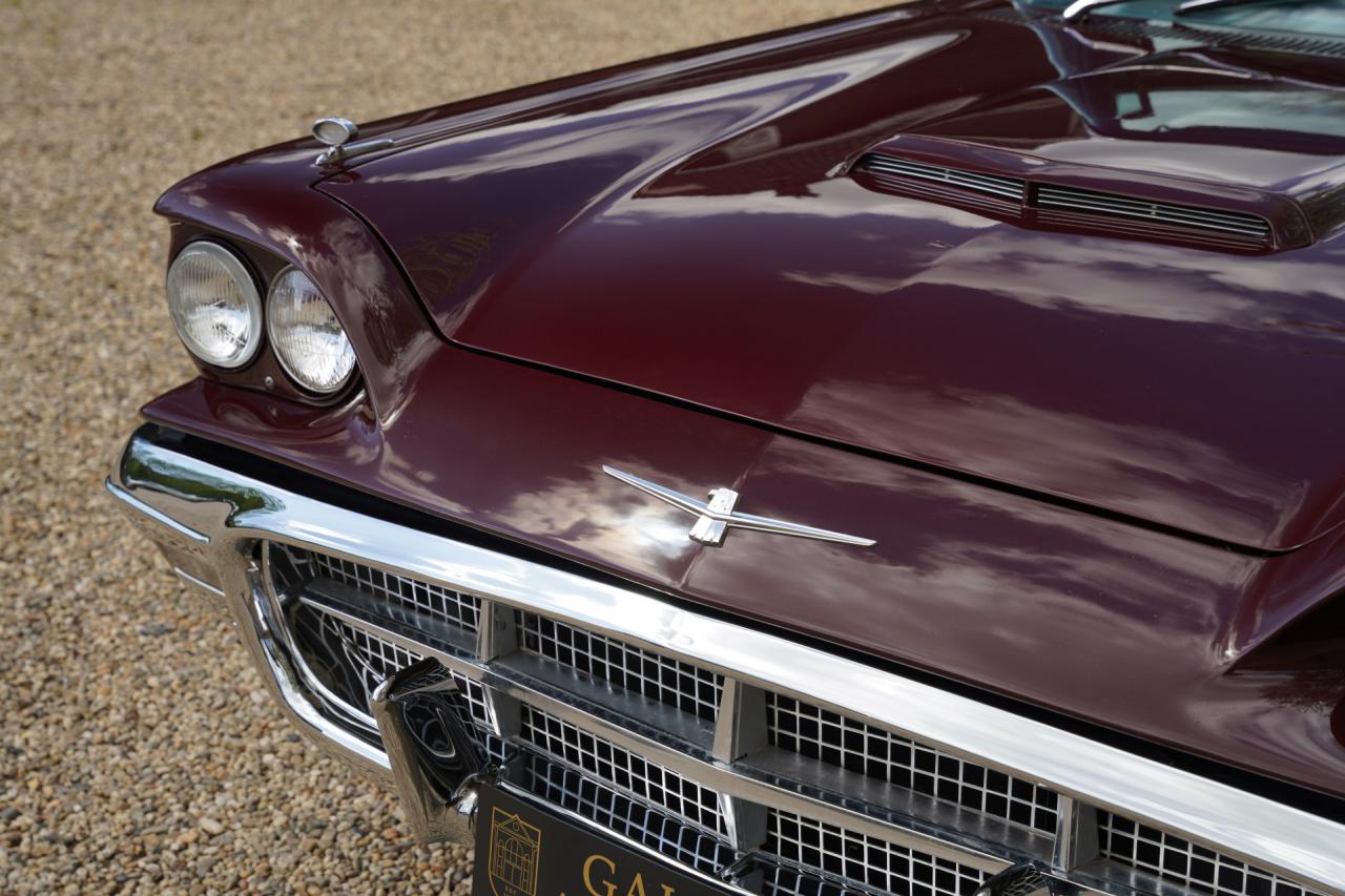 1960 Ford Thunderbird Convertible V8 352 ci