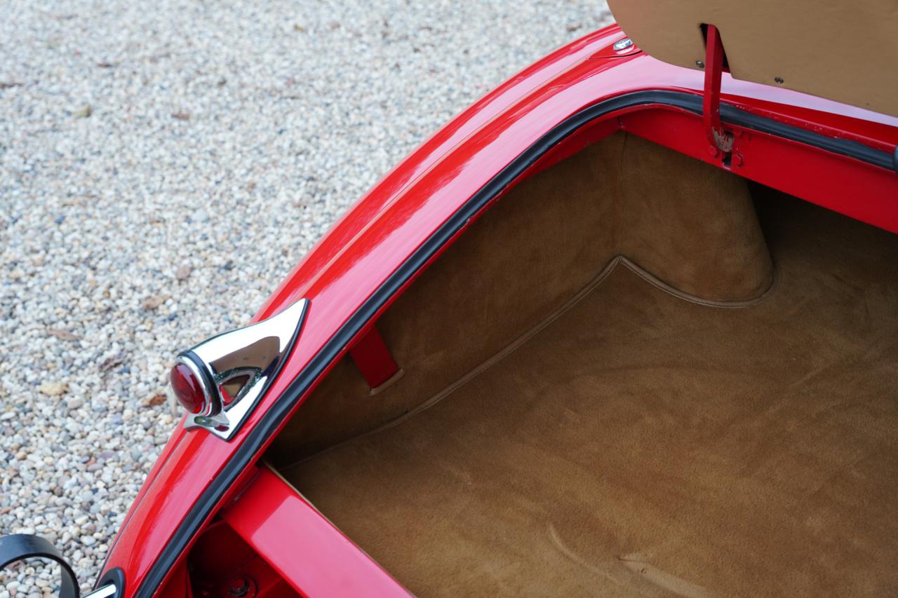 1954 Jaguar XK120 OTS Roadster