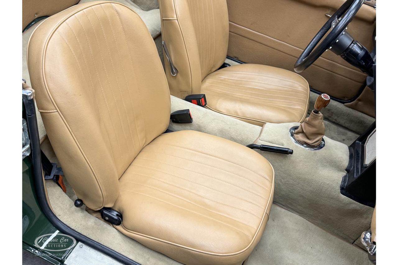 1966 MG B Roadster Trade-in-car