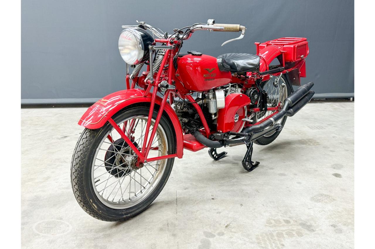 1952 Moto Guzzi Superalce Privato