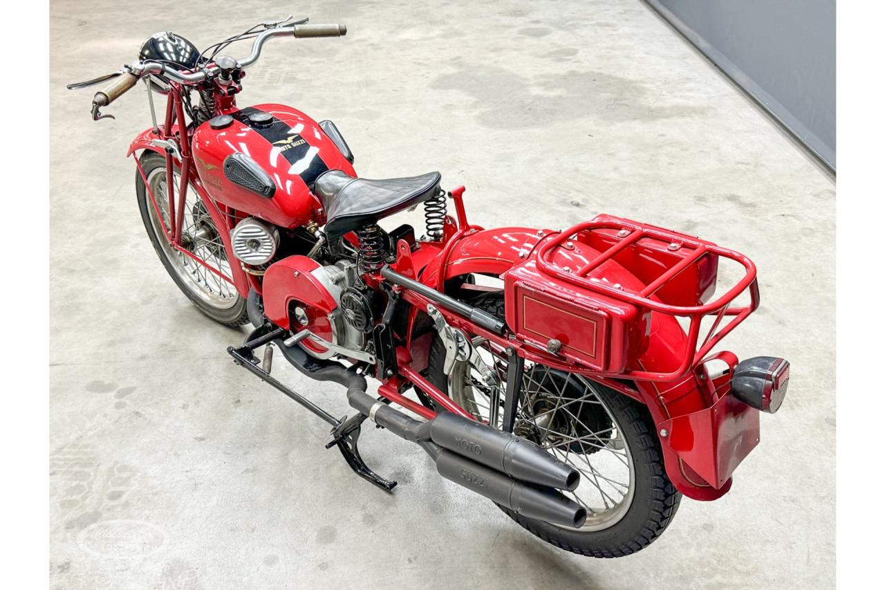 1952 Moto Guzzi Superalce Privato