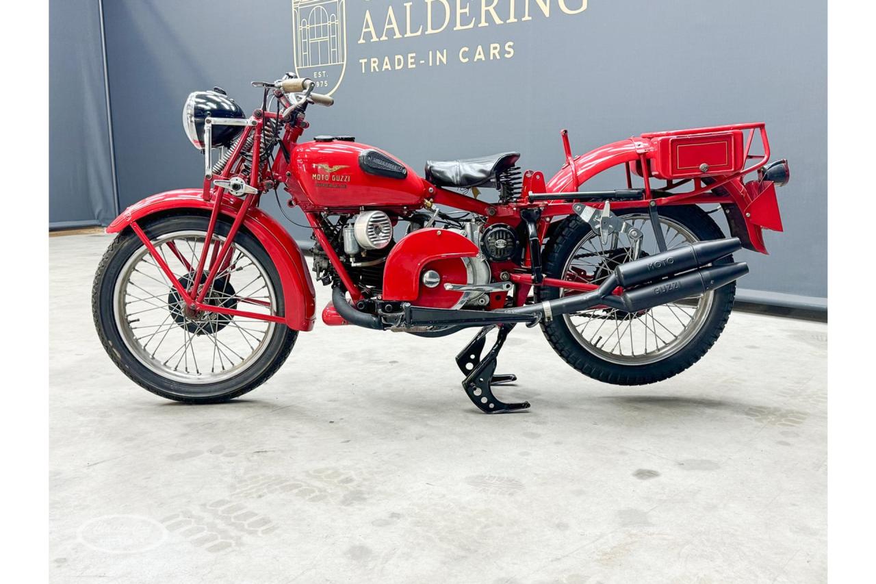 1952 Moto Guzzi Superalce Privato