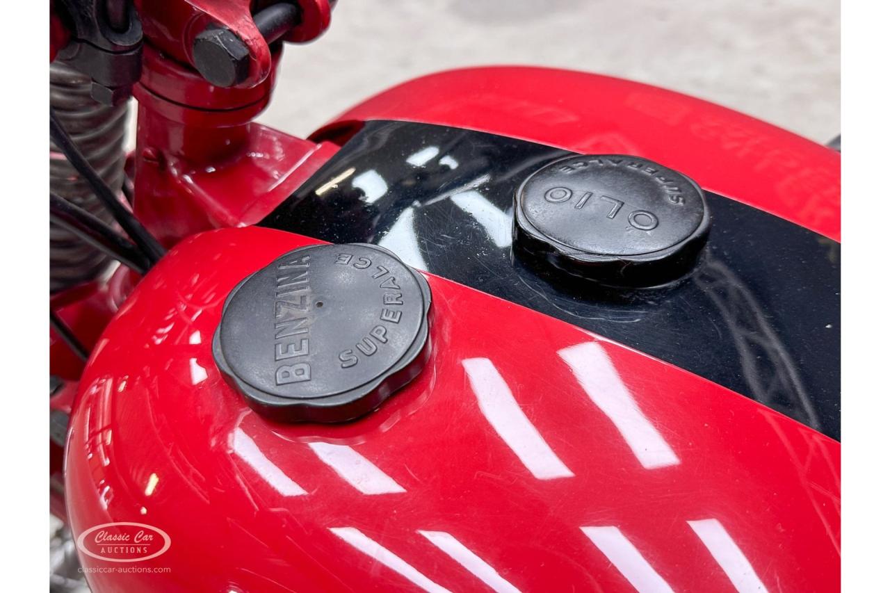 1952 Moto Guzzi Superalce Privato