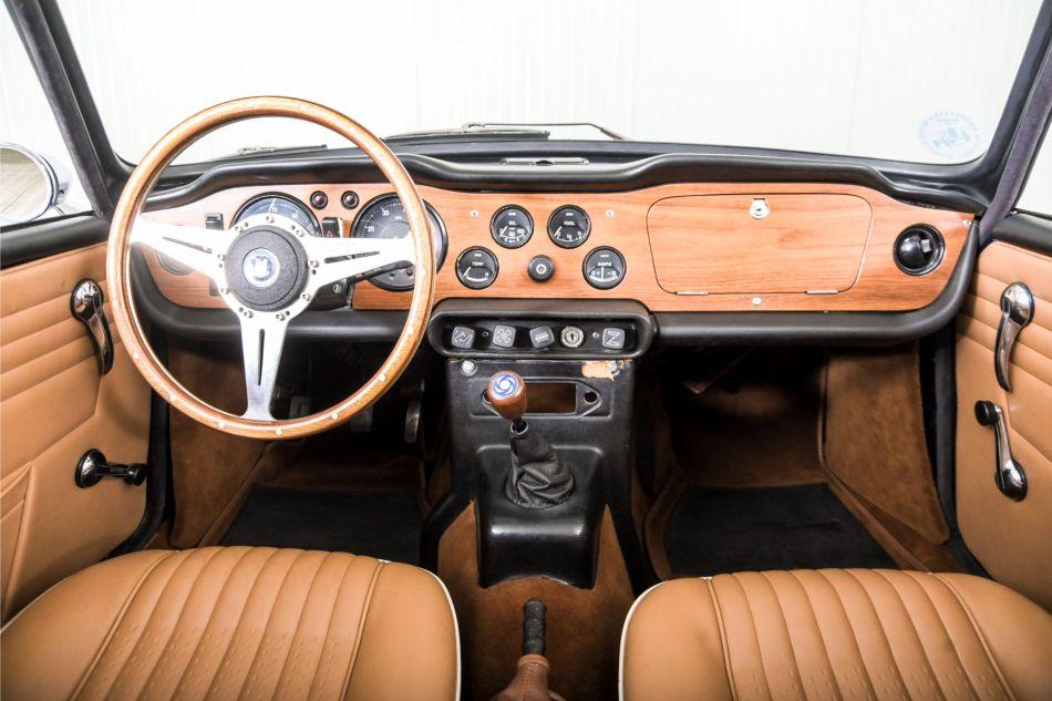 1968 Triumph TR5 TR250 overdrive spaakwielen
