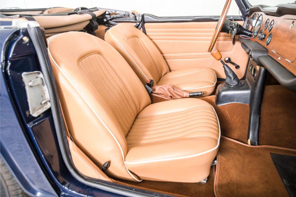 1968 Triumph TR5 TR250 overdrive spaakwielen