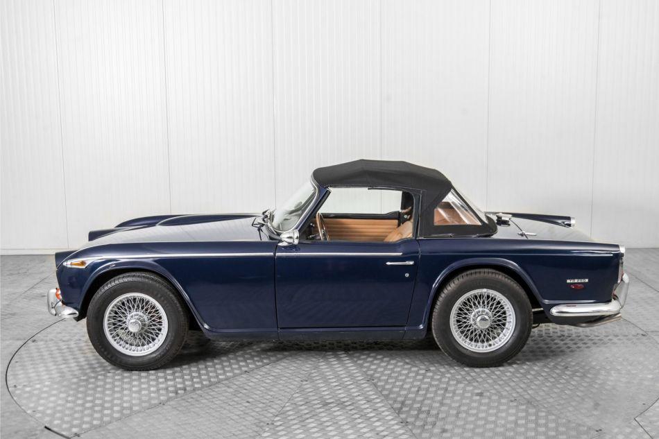 1968 Triumph TR5 TR250 overdrive spaakwielen