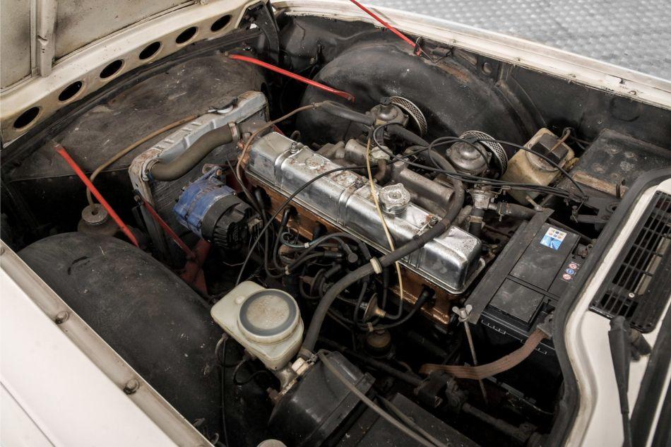 1973 Triumph TR6 overdrive hardtop / softtop