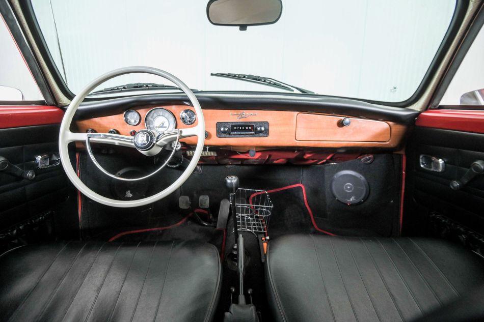 1970 Volkswagen Karmann Ghia
