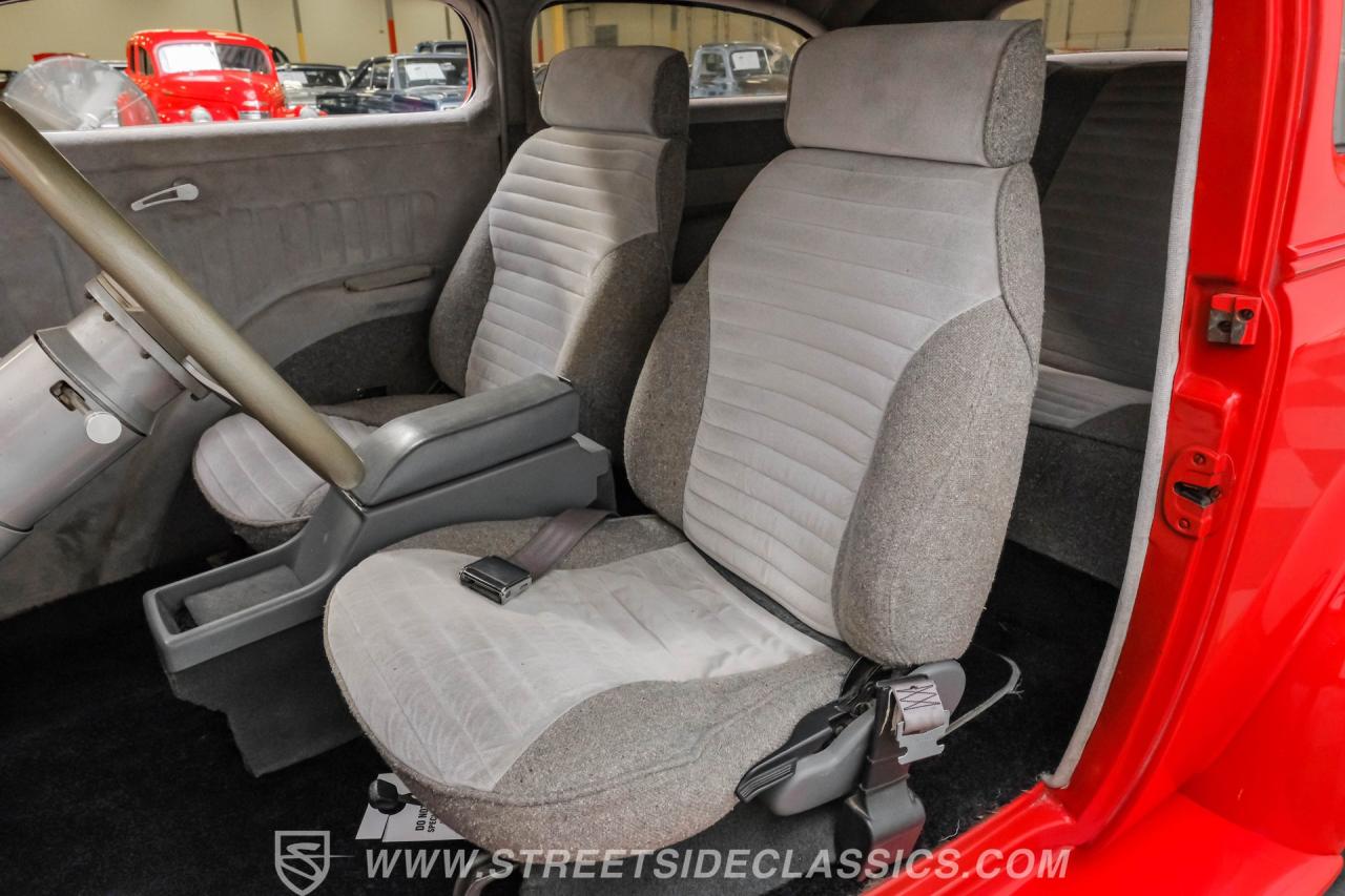 1937 Chevrolet Master Deluxe Sedan Street Rod