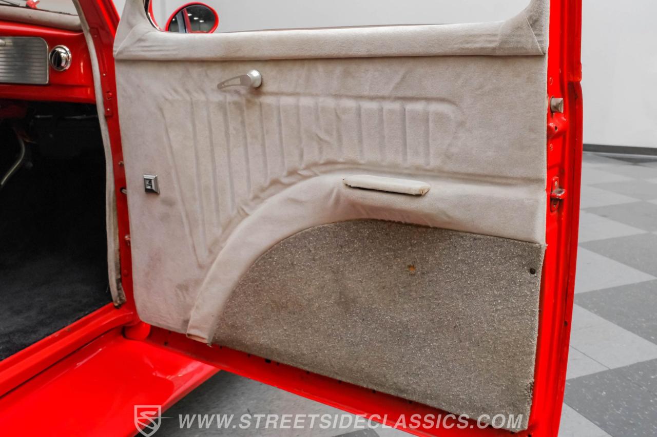 1937 Chevrolet Master Deluxe Sedan Street Rod