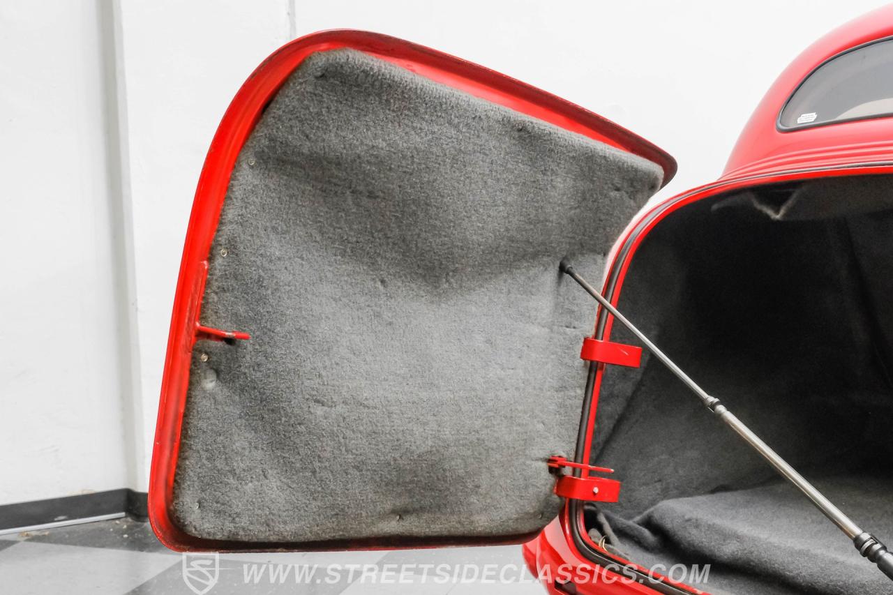 1937 Chevrolet Master Deluxe Sedan Street Rod