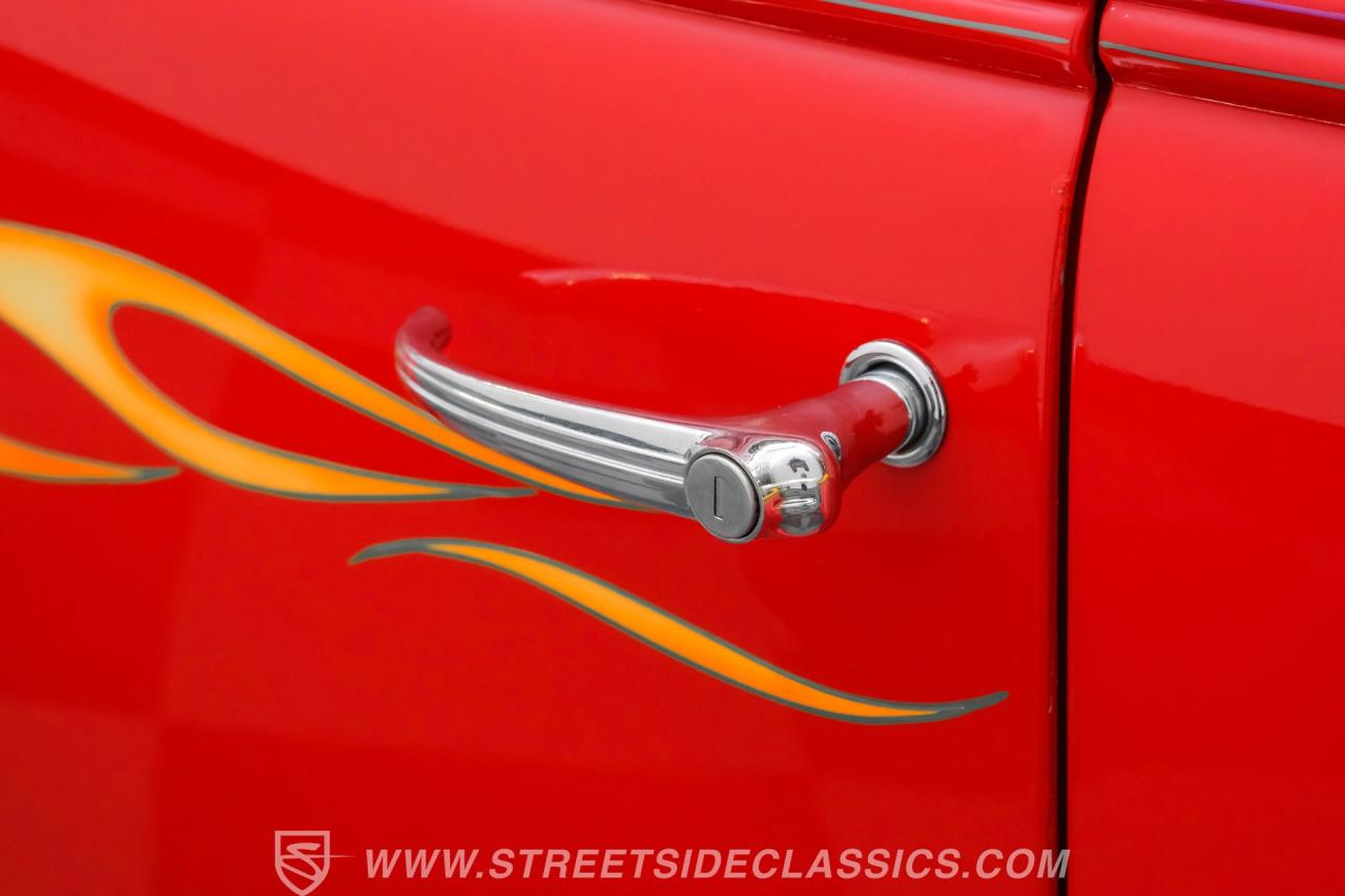 1937 Chevrolet Master Deluxe Sedan Street Rod