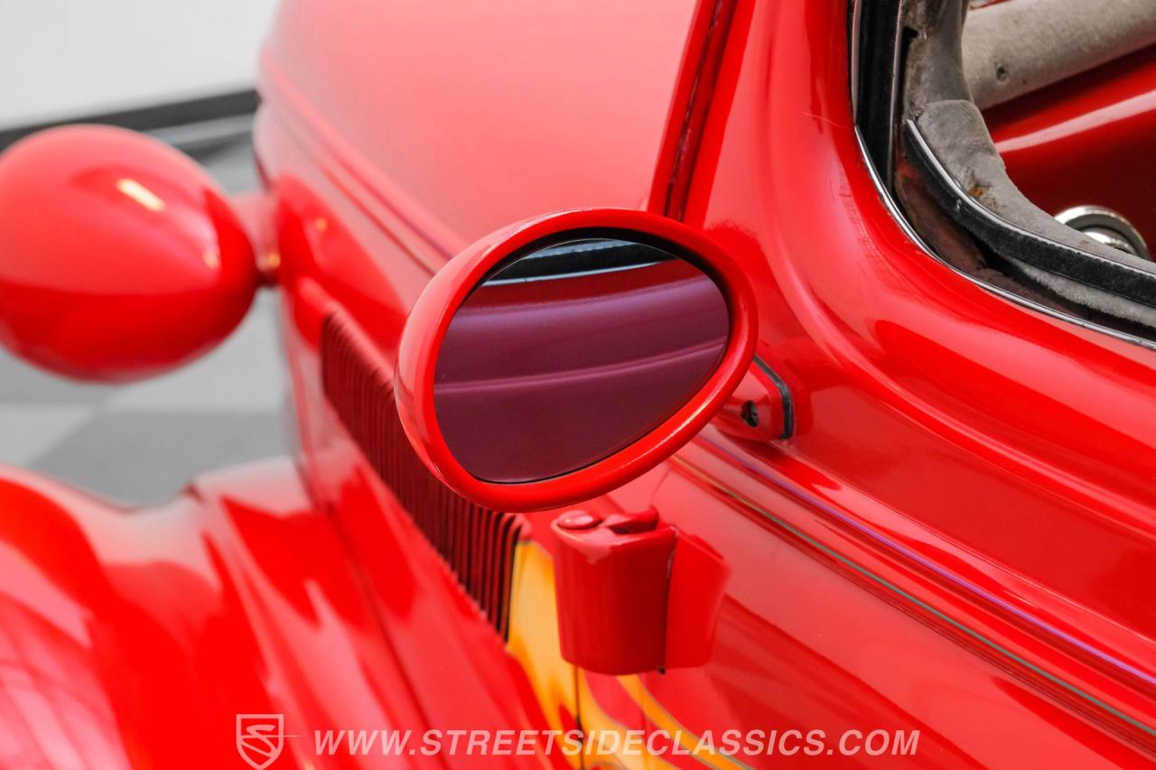 1937 Chevrolet Master Deluxe Sedan Street Rod