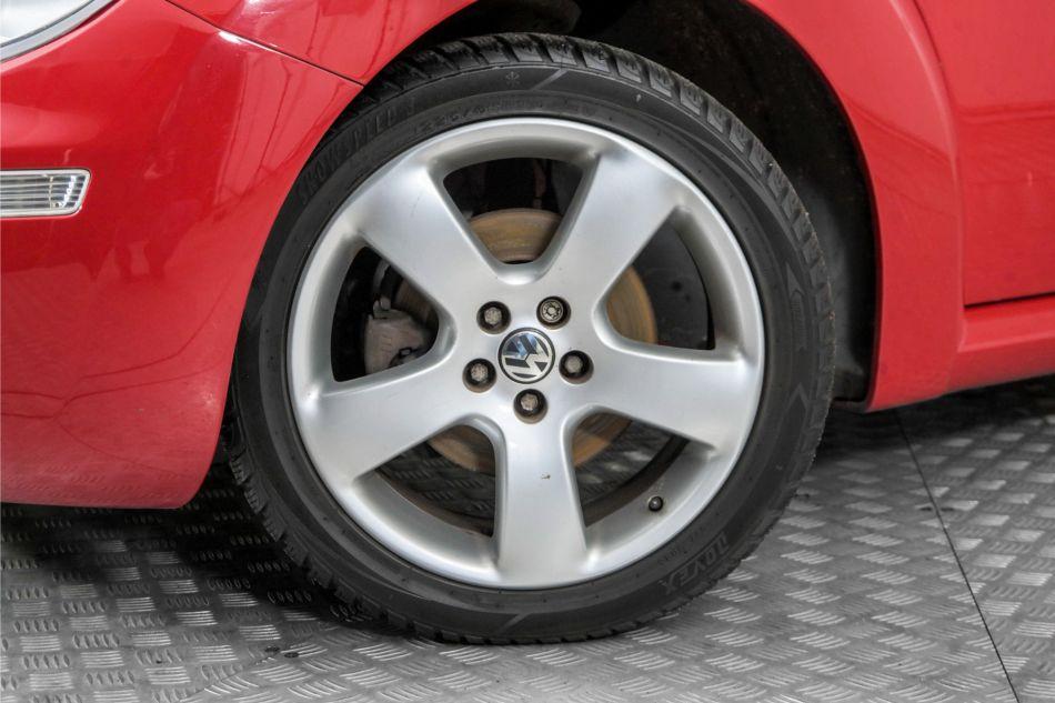 2006 Volkswagen New Beetle