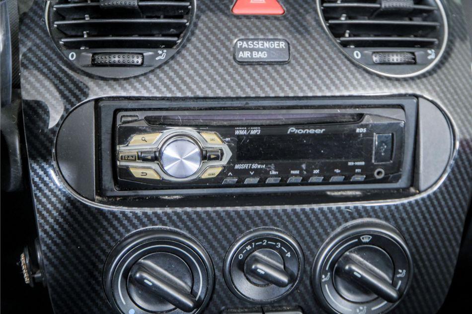 2006 Volkswagen New Beetle