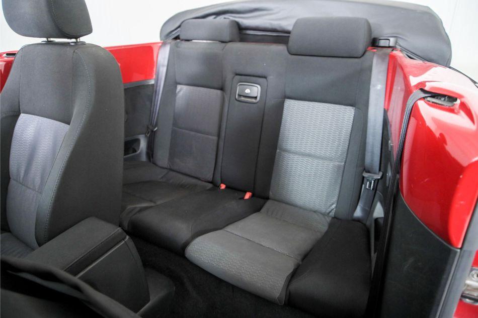 2006 Volkswagen New Beetle